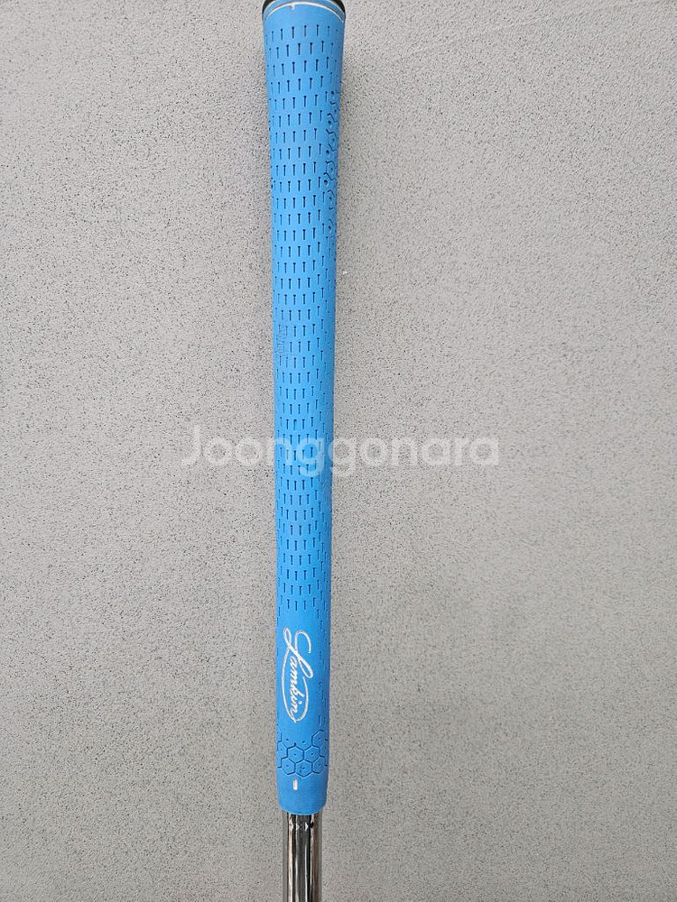 (민트급)v300 4번아이언 판매합니다.--3