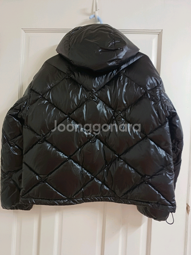몽클레어 숏패딩--1