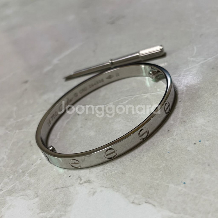 (새상품급) 러브 뱅글 팔찌 써지컬 18k 도금--0