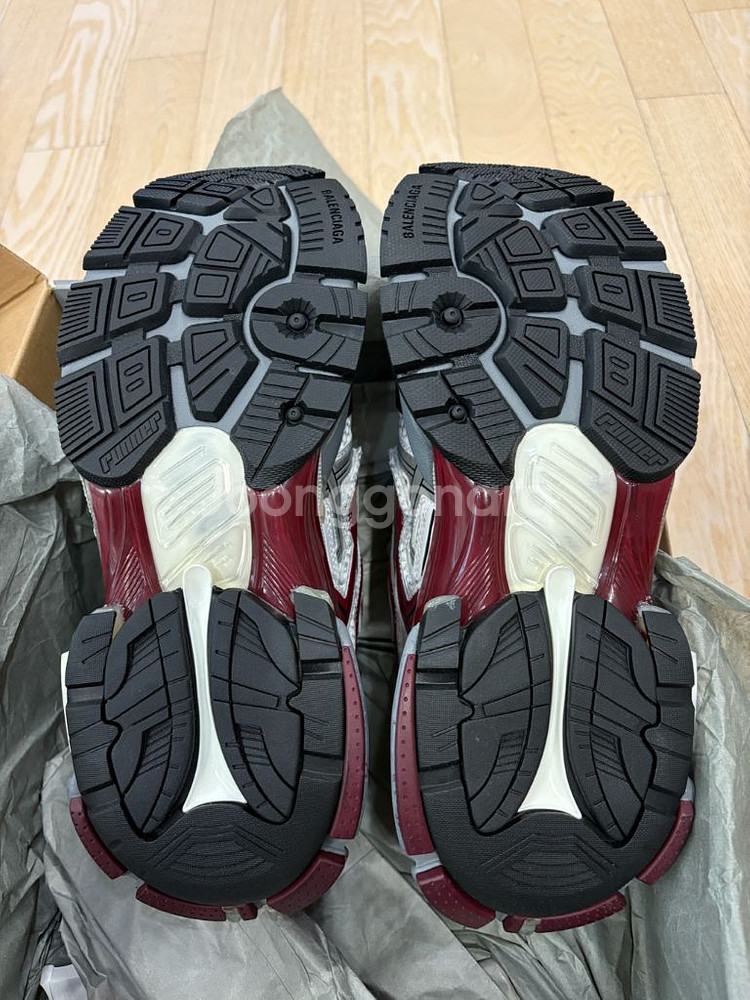 발렌시아가 뉴러너 버건디 40 새상품--5