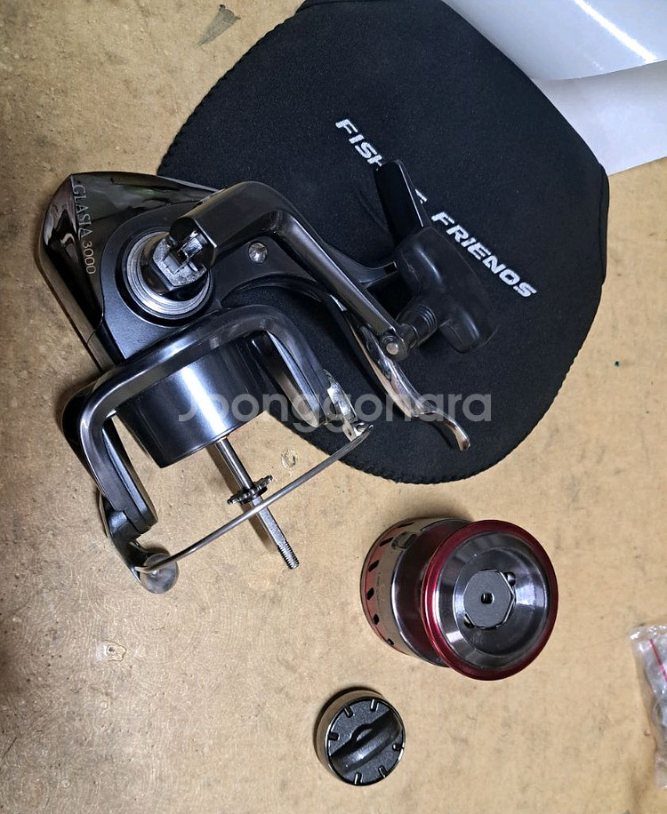 금양 그라시아 3000LBD 스피닝릴 전시미사용 7만원--2