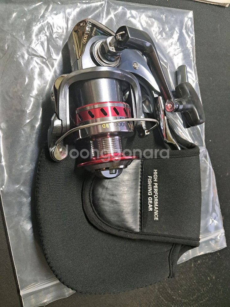 금양 그라시아 3000LBD 스피닝릴 전시미사용 7만원--4