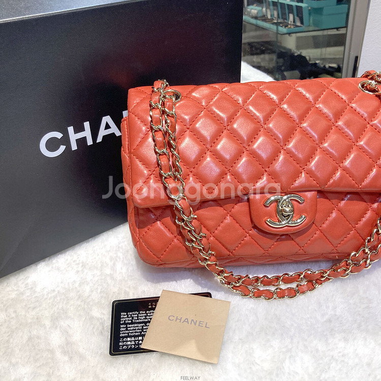 샤넬 클래식 램스킨 플랩백 코랄레드/금장 12번대--6