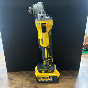 디월트 충전그라인더 DCG405 20V P1 5인치