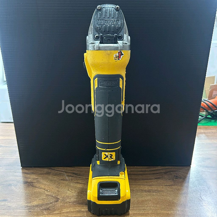 디월트 충전그라인더 DCG405 20V P1 5인치--2