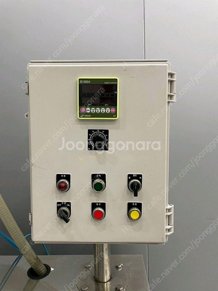 [삼진종합기계]액상충진기--4