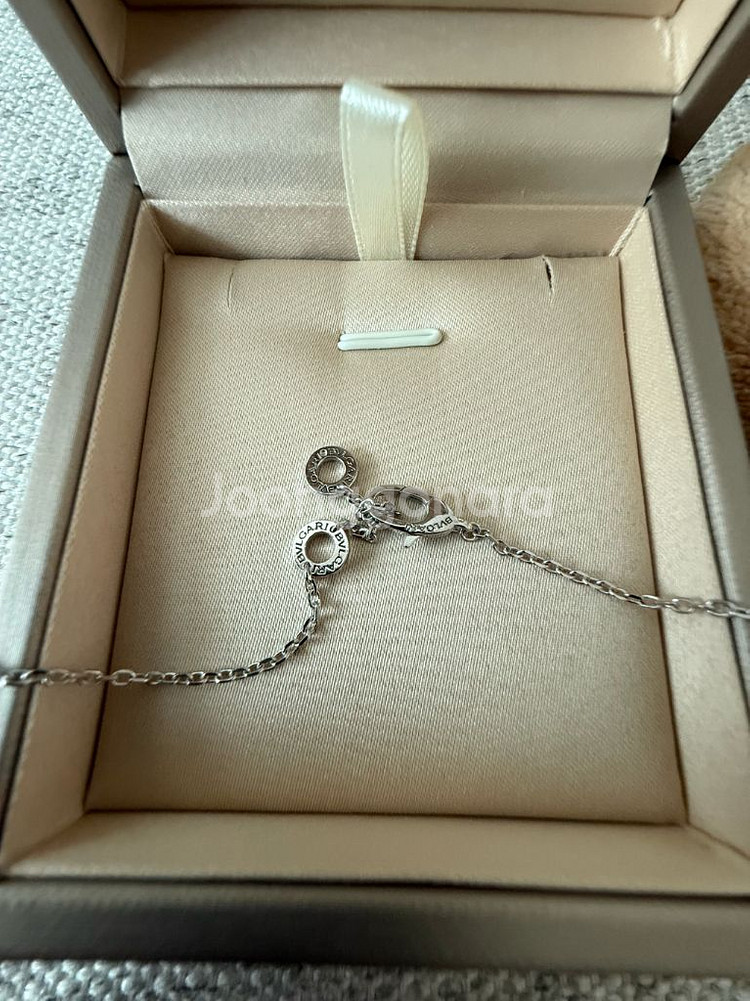 불가리 세르펜티 풀파베 목걸이 실버판매 모이사나이트--2