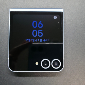 갤럭시 Z Flip6 256GB 블루(삼케플 양도가능)