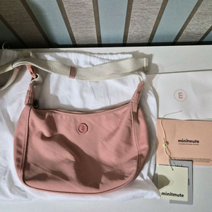 미닛뮤트 클로 웨이스트,브렛백 판매해요.가격내려요