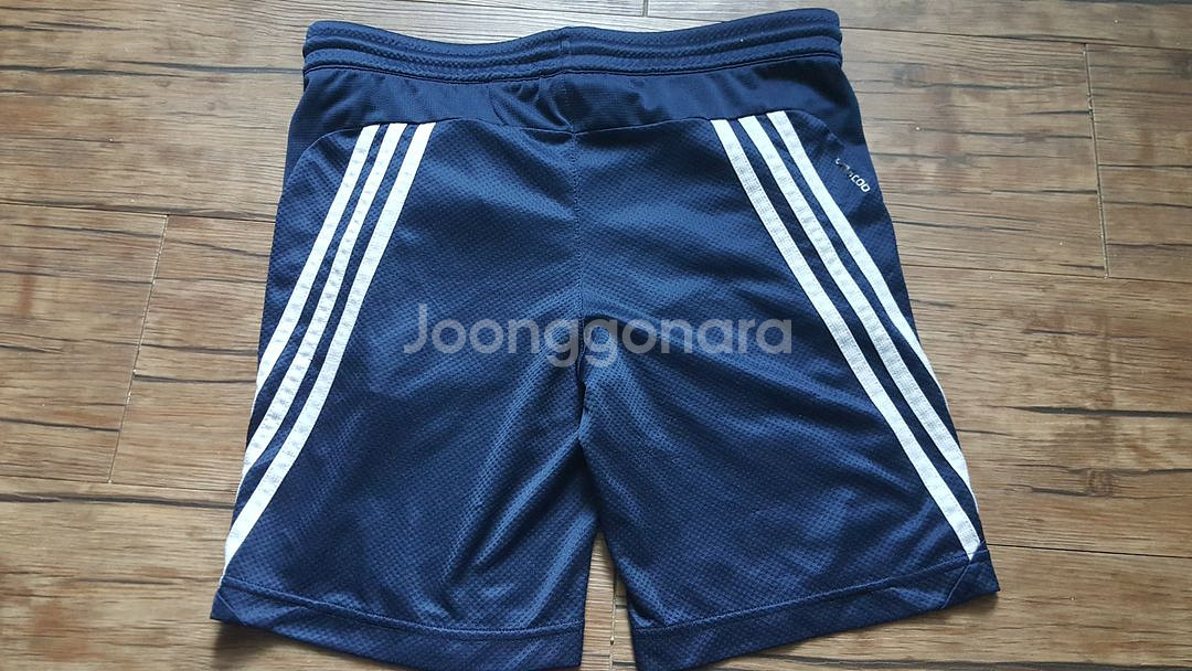 사이즈M 80-85 145정도 반바지 아디다스 나이키--1