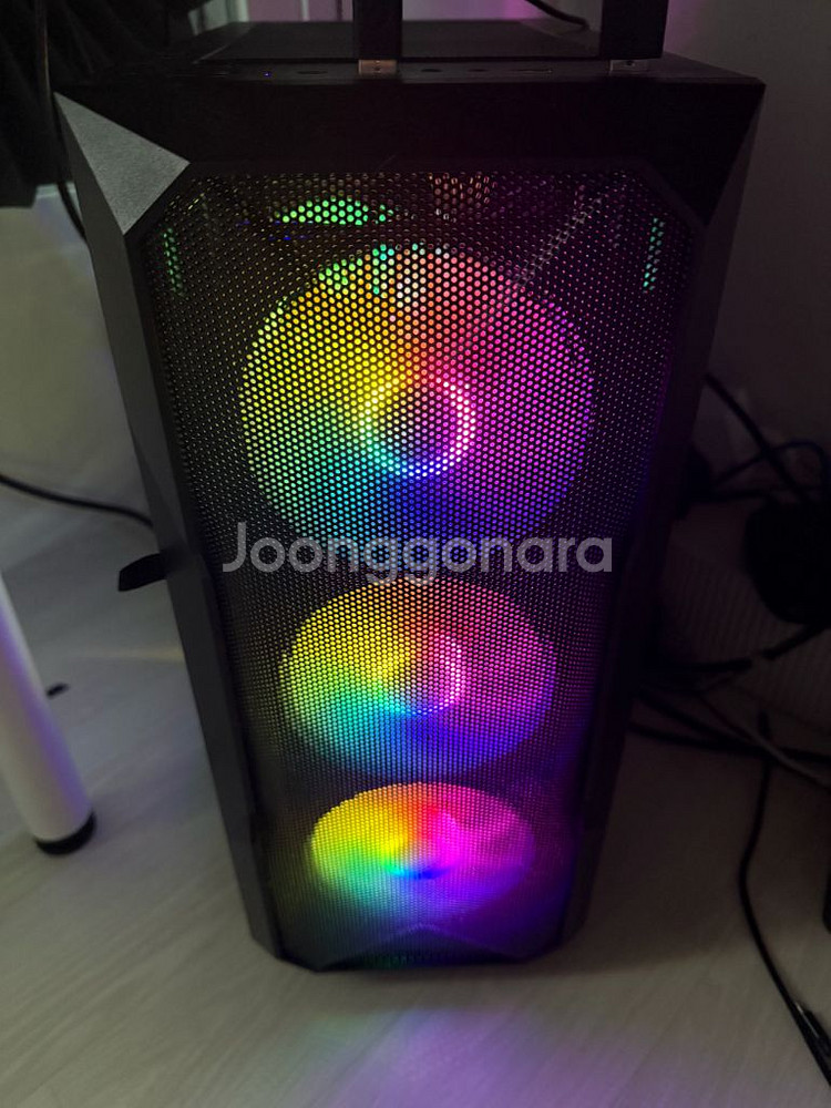 데스크탑 9800x3d 4070super 32g 팝니다--1