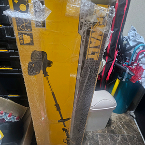 디월트 예초기 DCM5713X2 셋트