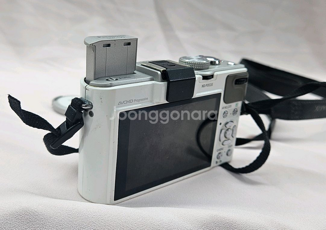 파나소닉 루믹스 DMC-LX7 화이트--5