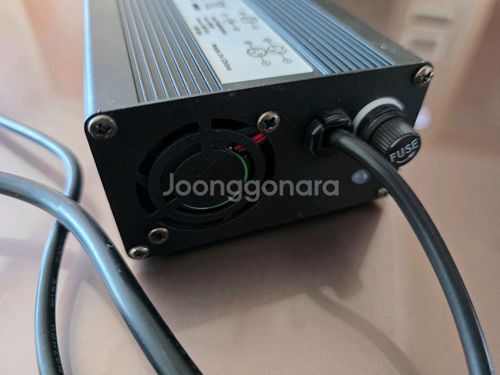 엑스라이더 고속 충전기 팝니다 60v 새겁니다--2