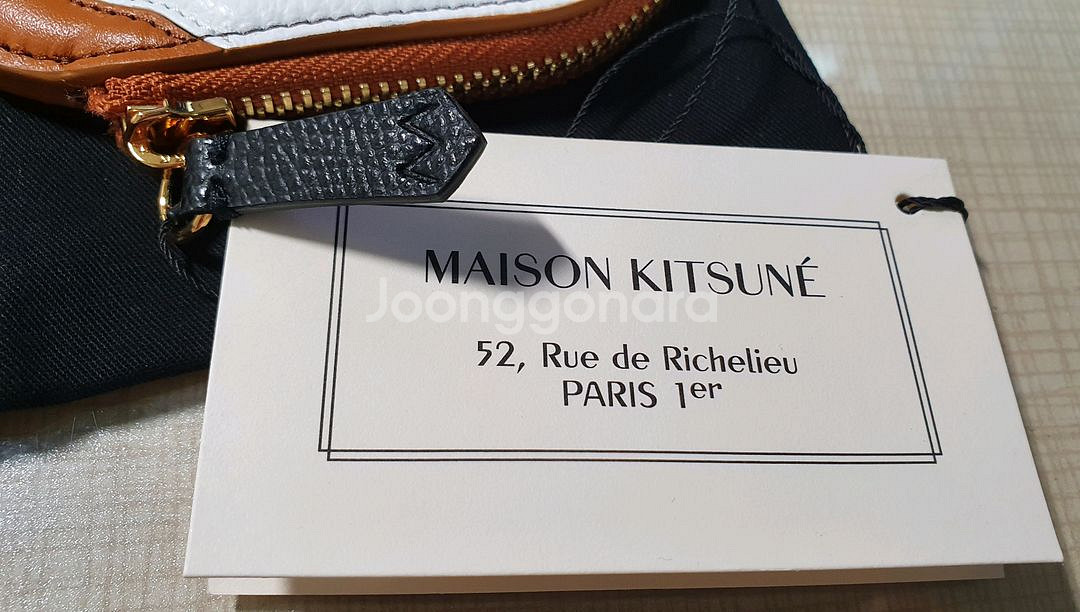 [메종 키츠네] 폭스 코인/카드 지갑 (새상품)--2