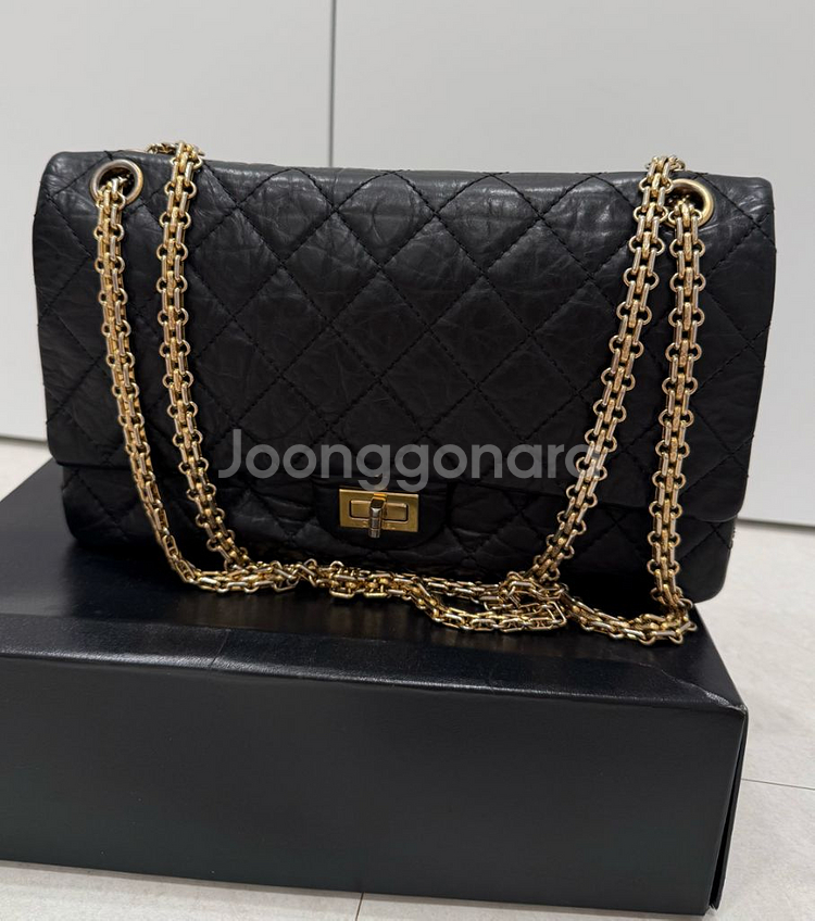 정품 샤넬 빈티지 2.55 블랙 금장 체인백 13번대--0