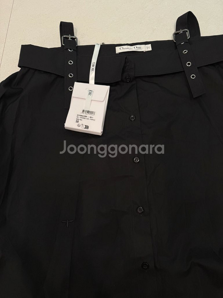정품 디올 블랙 코튼100 포플린 오프숄더 셔츠 38--2