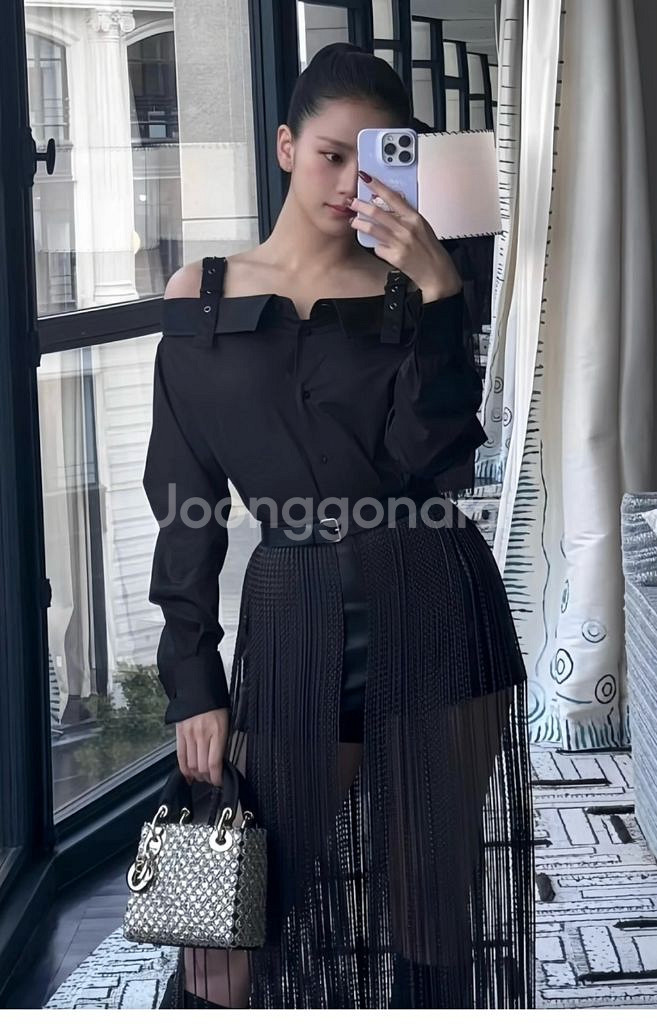 정품 디올 블랙 코튼100 포플린 오프숄더 셔츠 38--8