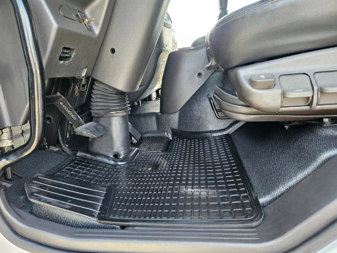 5톤카고트럭 중축 제원 적재함길이 5.4 후축 중고매매 이미지