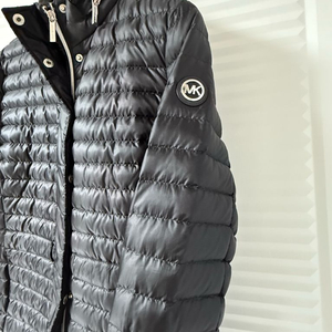 마이클 코어스 여성 경량 패딩 M