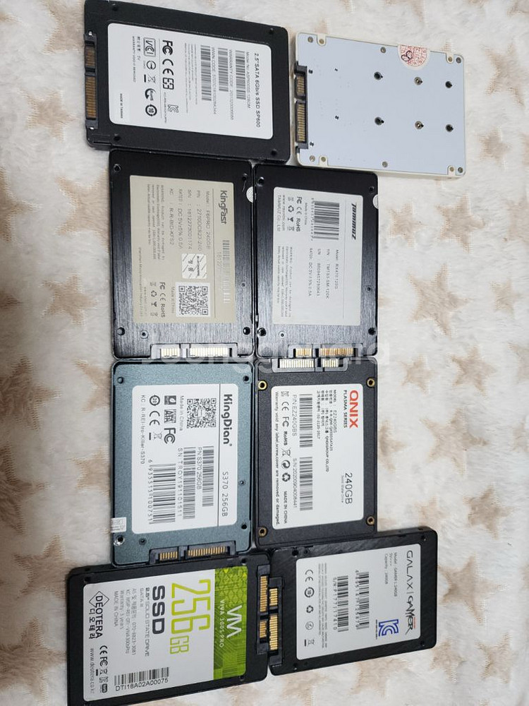 SSD카드 120-256G--1