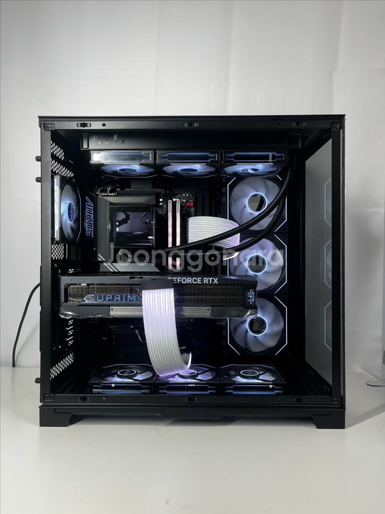 9950X3D/RTX5090 리안리 초고사양 엔드급PC--1