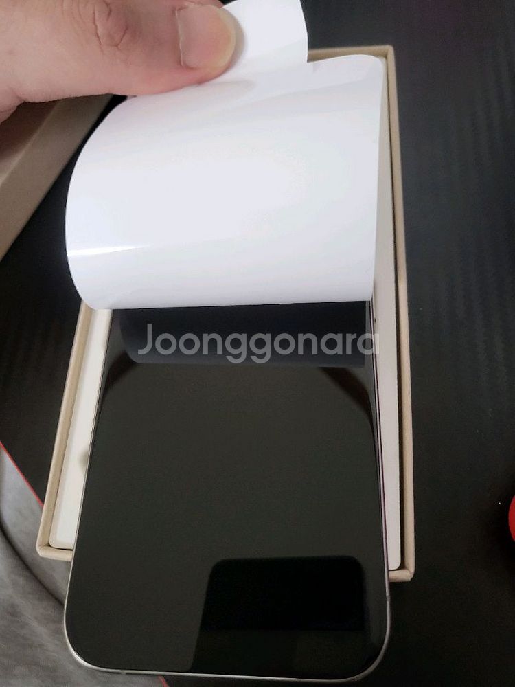 아이폰 15프로 내추럴 티타늄 256gb 리퍼 새제품--5
