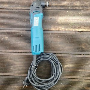 마끼다 멀티커터기 TM3000C