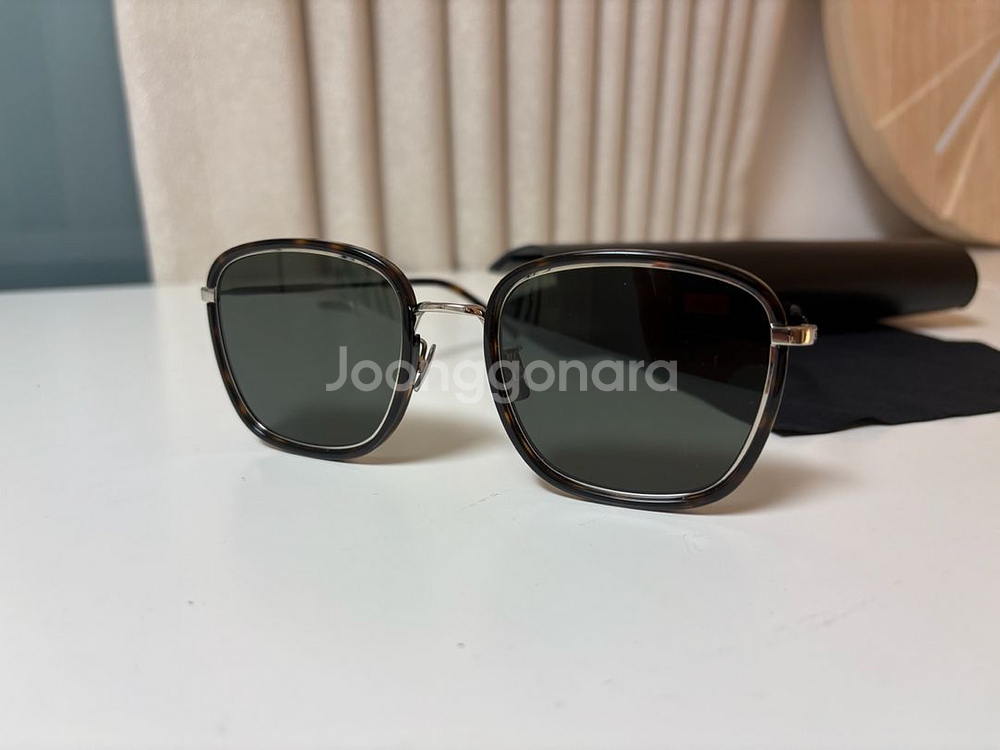 Saint laurent 생로랑 정품 선글라스--1