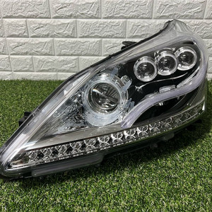신형 에쿠스 vi 3구 led 라이트 헤드램프 팝니다