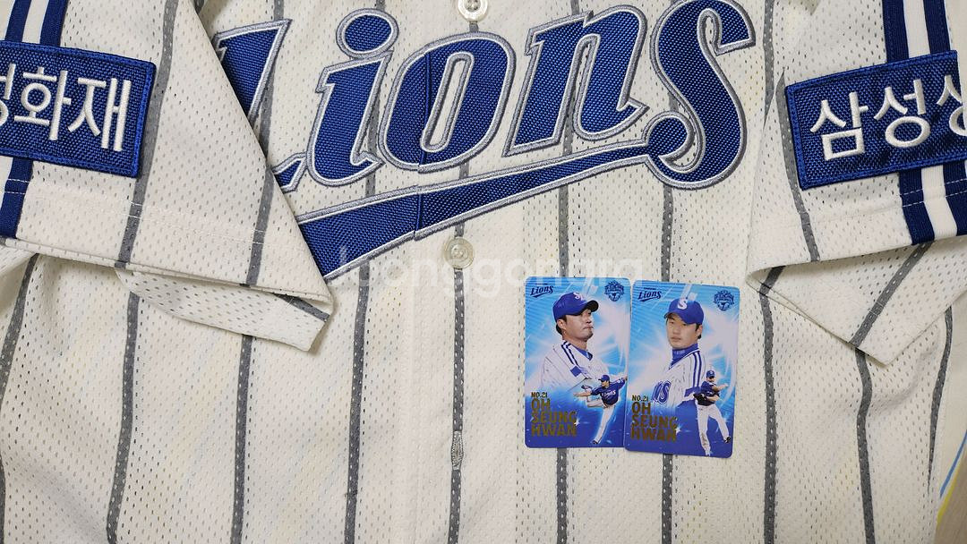 삼성라이온즈 왕조 노마킹 유니폼 & 오승환 은퇴 포카--3