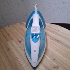 테팔 FV2235 스팀 다리미 판매합니다~~