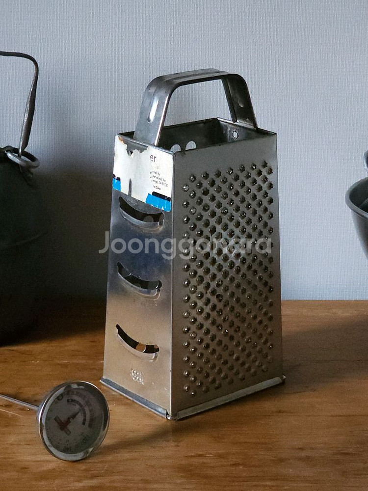 빈티지 알루미늄 치즈그라인더&온도계--2