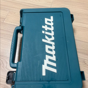 마끼다 임팩드라이버