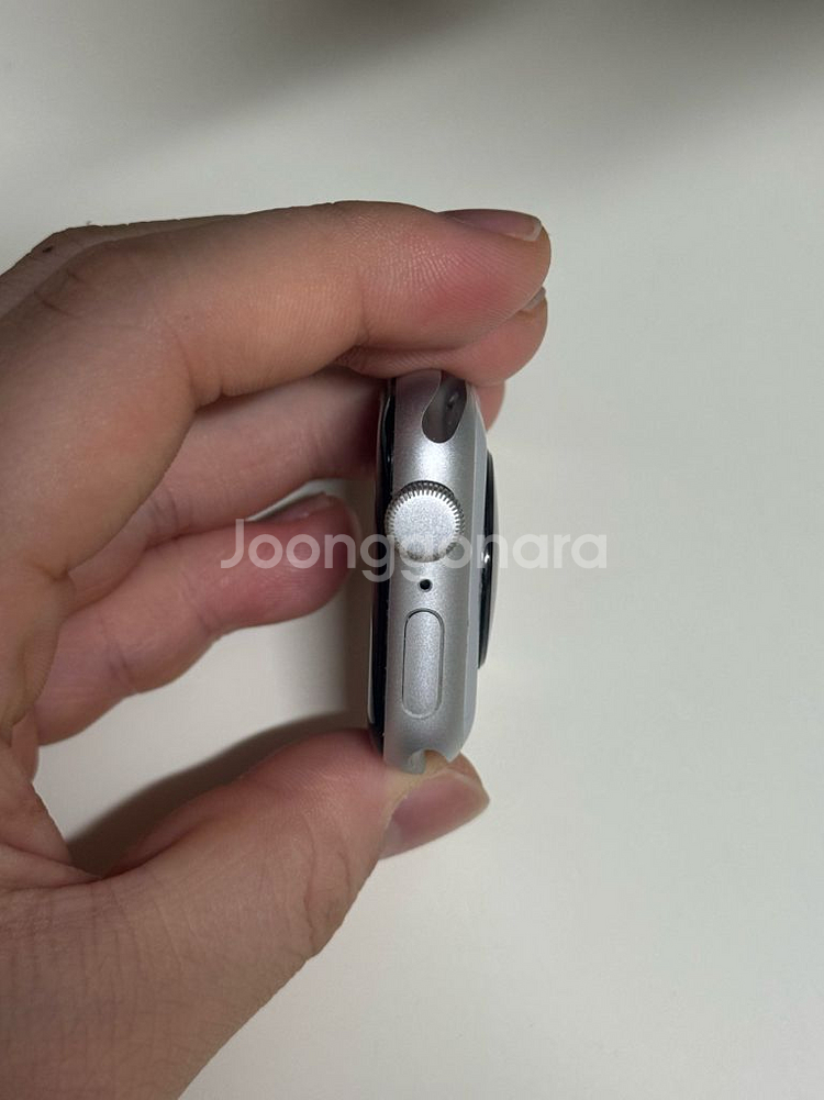 애플워치 SE2 GPS 실버 40mm--2