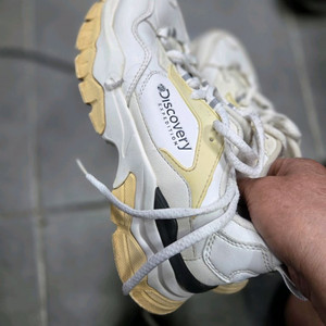 디스커버리 운동화 255