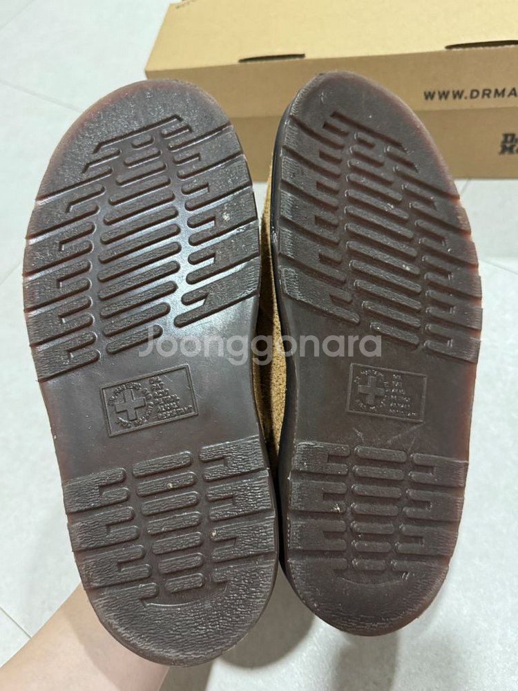 닥터마틴 스웨이드 뮬 아이샴 UK4(230) 풀박스--5