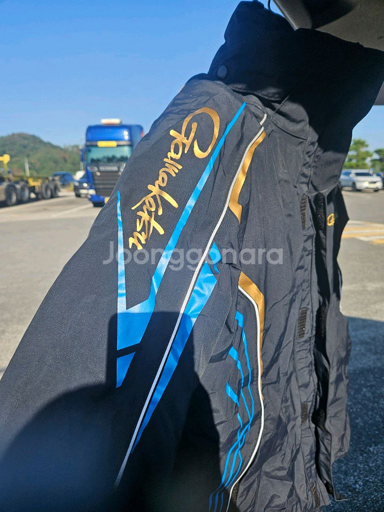 가마가츠고어텍스낚시복--2