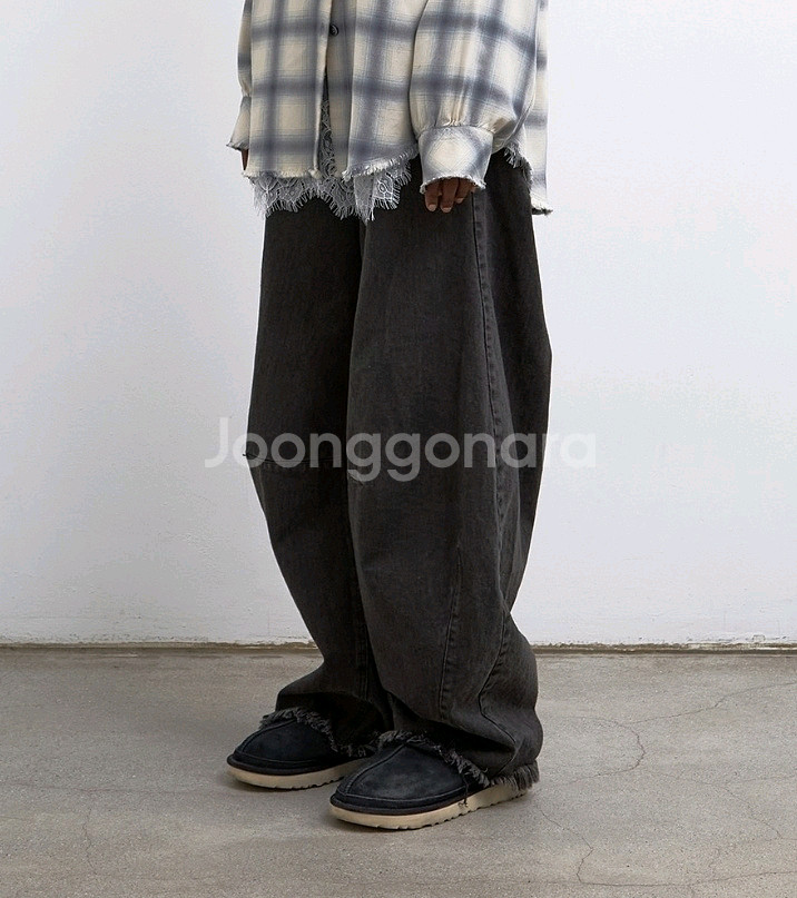 STANDALONE 스탠드얼론 커브드 데님 팬츠 새제품--5