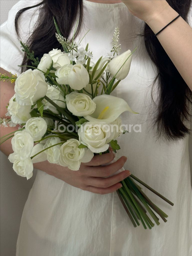 화이트 조화부케 웨딩촬영부케--1
