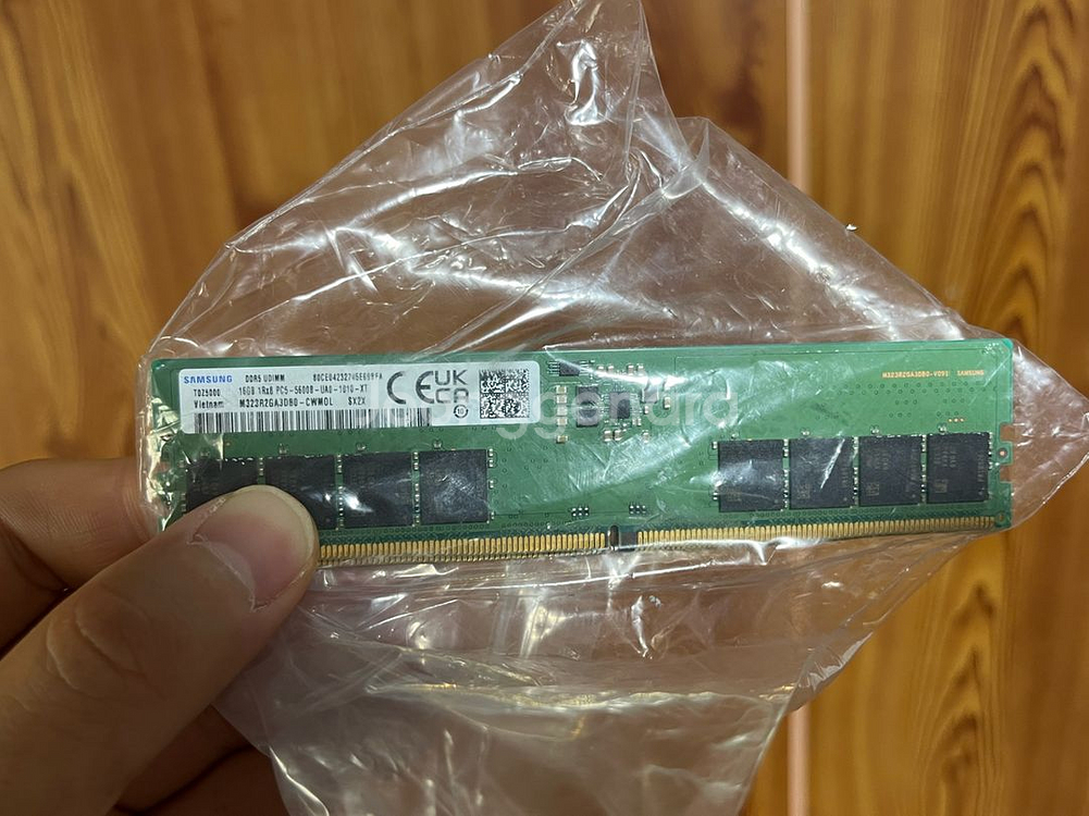 [급처] 이엠텍 지포스 RTX 4070 Storm X--5