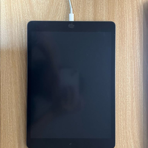 아이패드8세대 32기가 wifi 스그+펜슬1세대