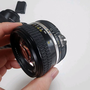 니콘 mf 50mm f1.4d 해바라기 렌즈