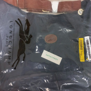 새제품 롱샴 르플리아쥬 호보백