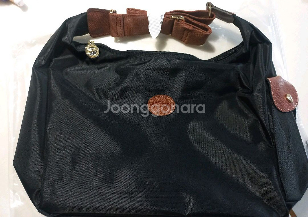 새제품 롱샴 르플리아쥬 호보백--2