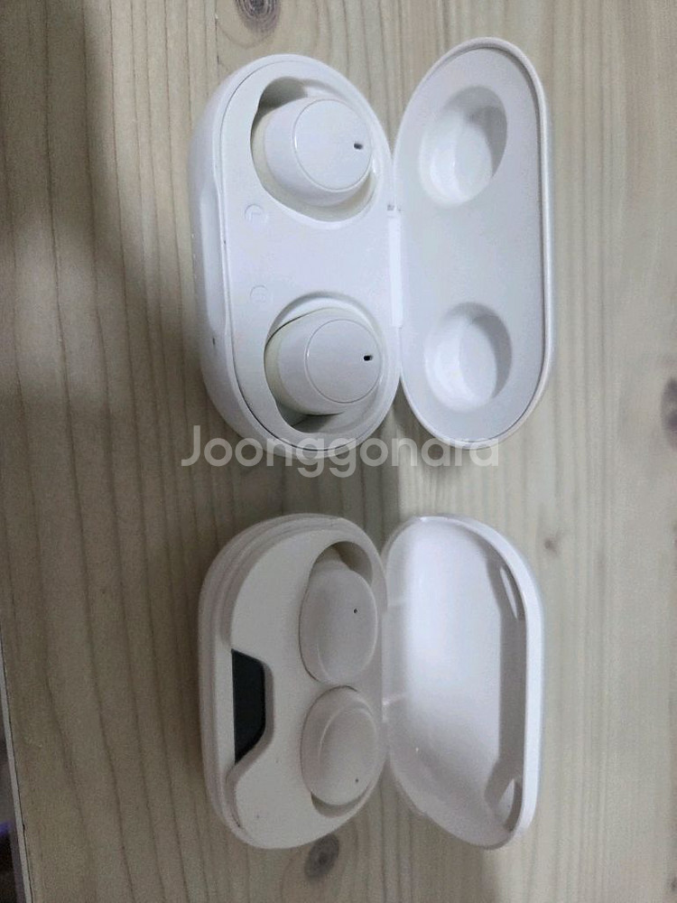 무선 이어폰 팝니다--0