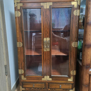 원목장식장(수납장) 정리합니다^^