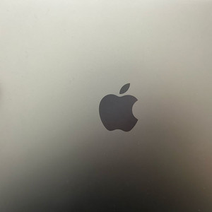 MacBook Air M2 스페이스그레이 배터리 100