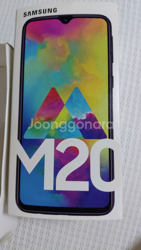 갤럭시 M20 블랙 32기가--4