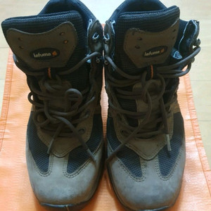 라푸마 여성 트레킹화